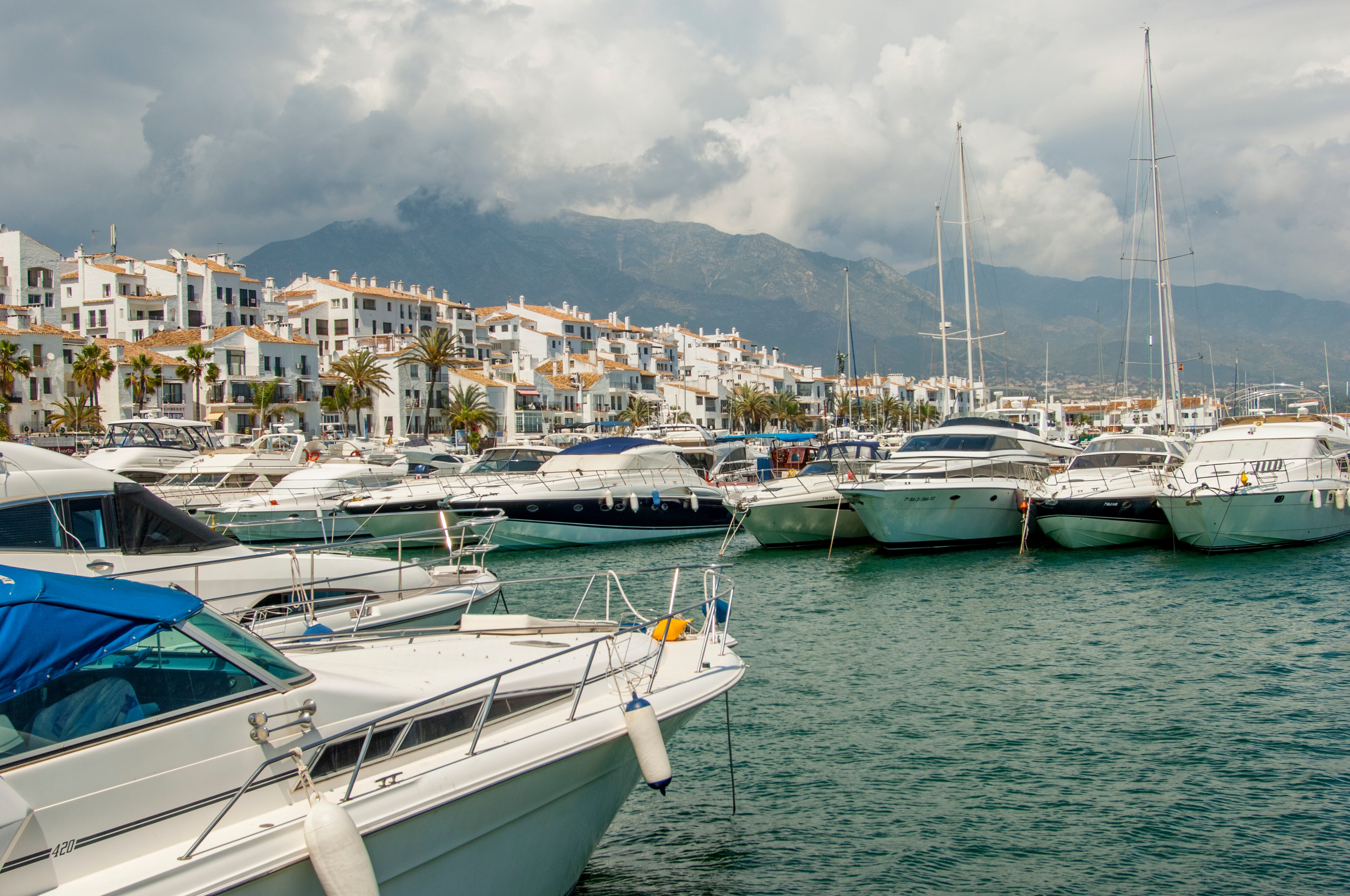 Puerto Banús busca nuevos socios para ganar músculo financiero y ampliar su presencia en marinas deportivas