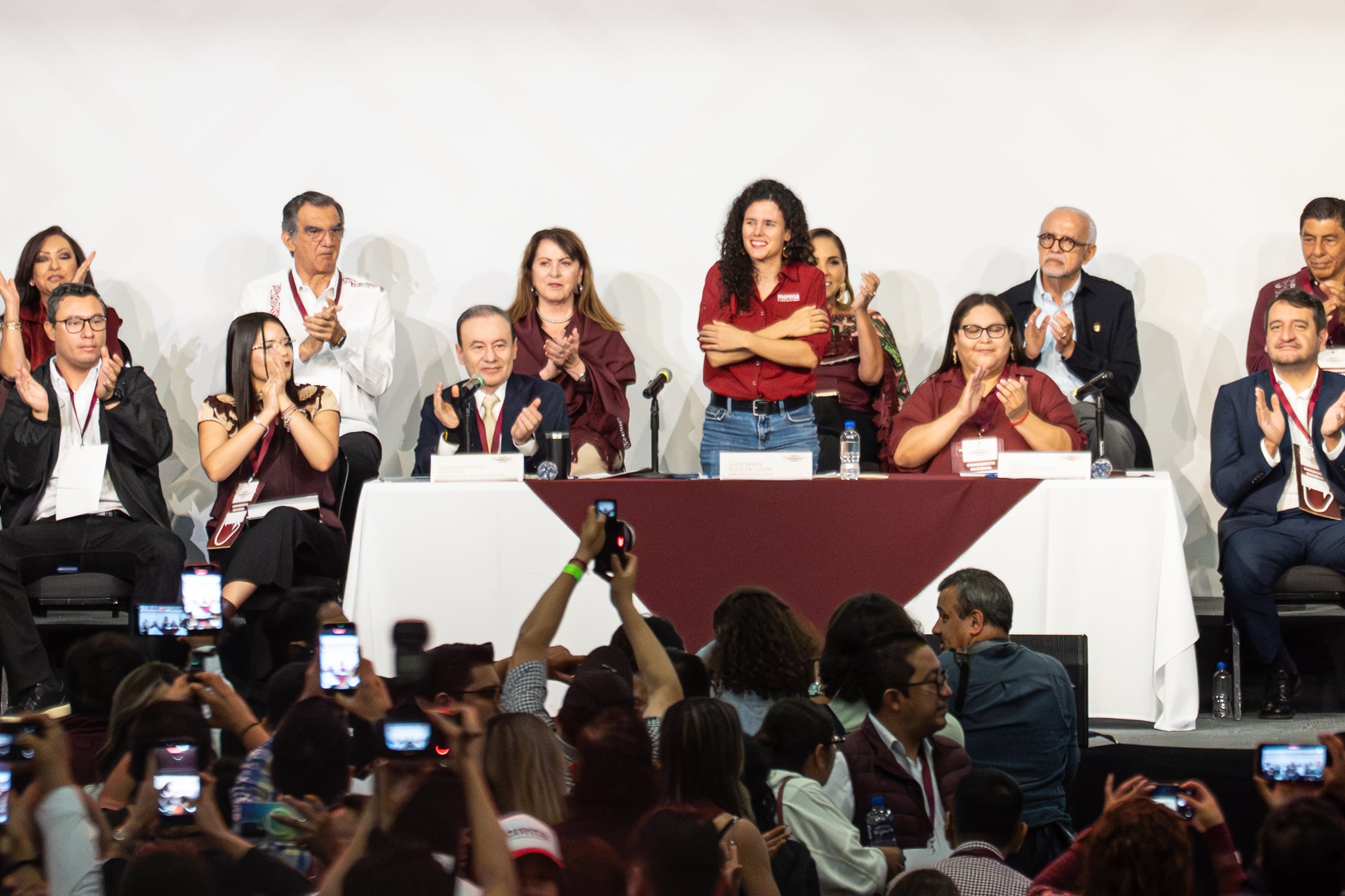 Luisa María Alcalde durante el VIII Congreso Nacional Extraordinario, este domingo, en Ciudad de México.