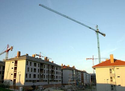 Pisos en construcción en Volta do Castro, en las inmediaciones de Santiago.