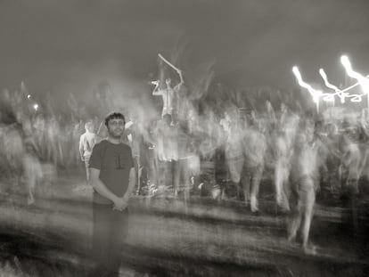 Acció durant la Festa del Rorro. Alcàntera de Xúquer, València (2008) - Projecte que reflexiona sobre la potència del descontrol i la reconfiguració de l'ordre popular per impugnar la vida administrada que ens implosiona.