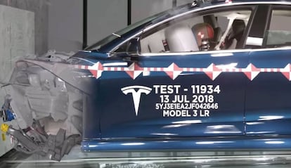 Tesla Crash Test.