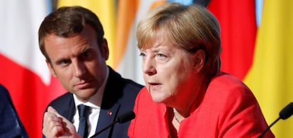 Emmanuel Macron y Angela Merkel