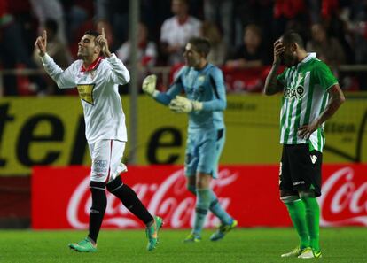 Reyes celebra uno de los dos goles que ha marcado.