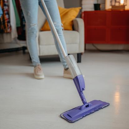 Mopa con pulverizador amazon abril 26 portadilla