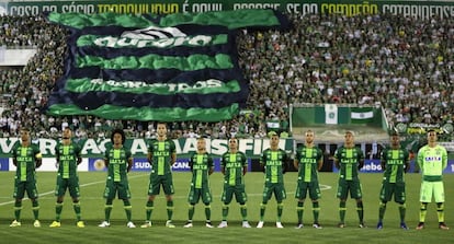 Los jugadores de Chapecoense, en una foto de archivo del 23 de noviembre antes del partido de San Lorenzo.