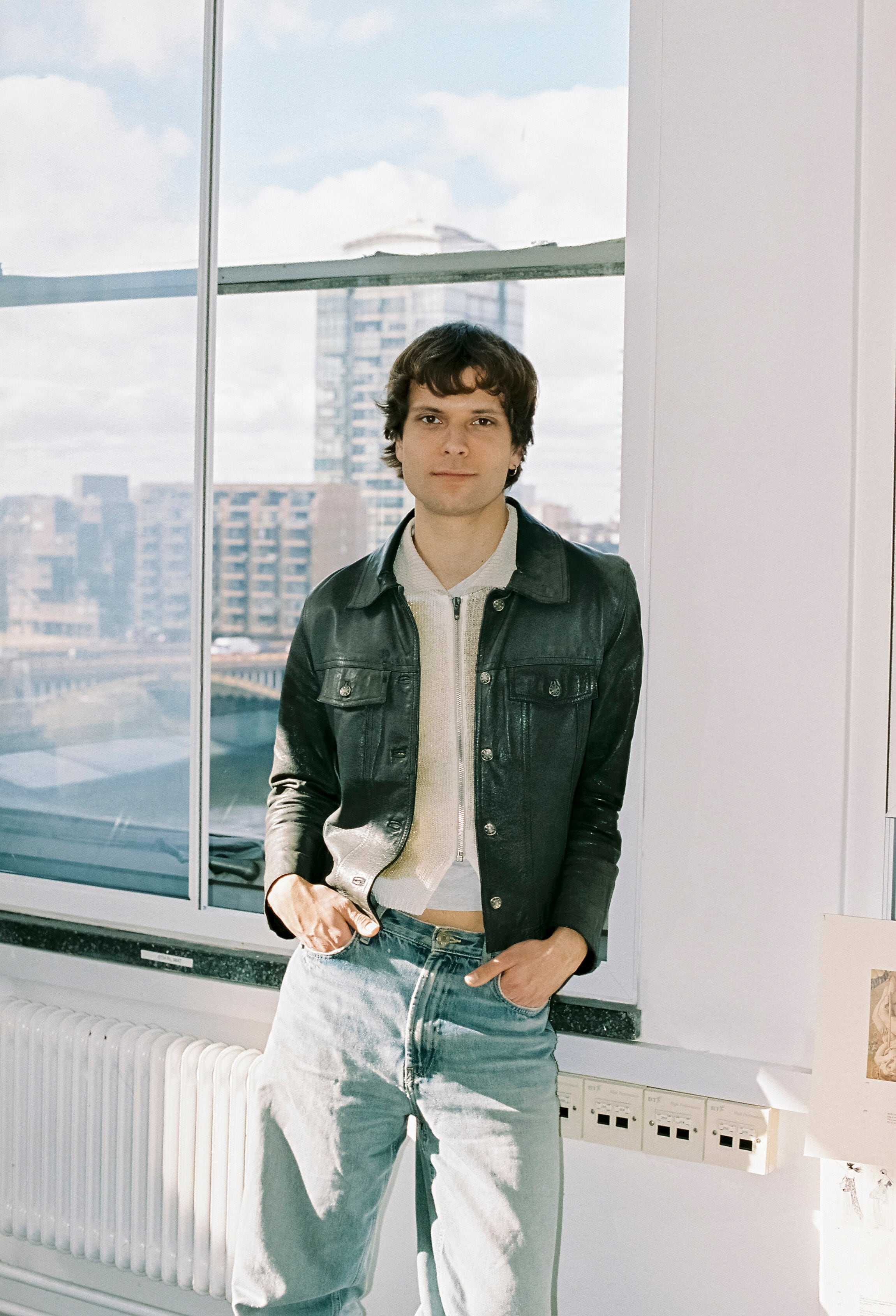 Jacek Gleba, el diseñador español que quiere conquistar Londres: “La mejor forma de sobrevivir como marca es que te mantengas  pequeño”