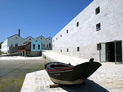 Una vista del Museo del Mar de Galicia, en Vigo, de los arquitectos Aldo Rossi y César Portela.