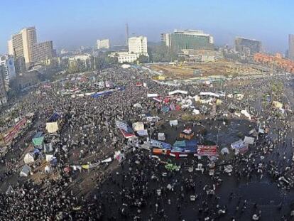 Vista a&eacute;rea de la plaza Tahrir durante las celebraciones.