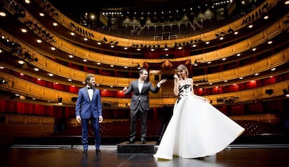 David Bisbal, Alfonso Aguilar y Ana Vide, en pleno rodaje de la escena de apertura de la experiencia Sublimotion 2017.