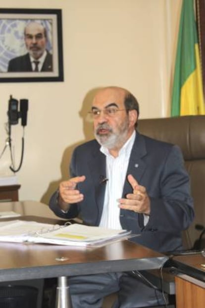 El director general de la Organización de la ONU para la Alimentación y la Agricultura (FAO), José Graziano Da Silva, durante la entrevista con Efe en Dakar, en la que ha dicho que El programa "Hambre cero", que en Brasil sacó a 28 millones de personas de la pobreza, no puede trasladarse completamente a África.