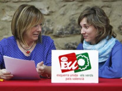 La coordinadora de EUPV, Marga Sanz, y la candidata al Parlamento Europeo Marina Albiol, esta ma&ntilde;ana en Valencia.