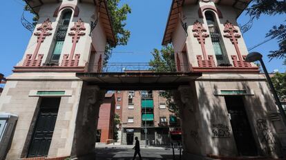 Colonia de la Prensa, conjunto de antiguas casas independientes de 1914 y de estilo 'art-deco' en el distrito de Carabanchel.