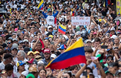 Manifestación en apoyo al candidato presidencial Edmundo González Urrutia, el 30 de julio, en Caracas (Venezuela). 
