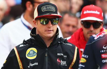 Raikkonen y Alonso, en el circuito de Spa.