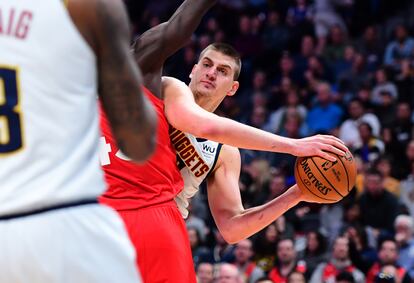 Jokic, en un partido entre Denver y Toronto.