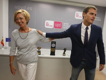 Rosa Díez y Albert Rivera, en un acto en Madrid en septiembre de 2014, cuando eran portavoz parlamentaria de UPyD y presidente de Ciudadanos, respectivamente.