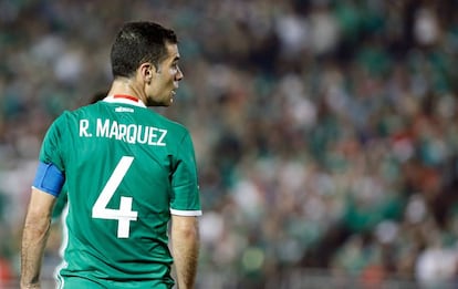 Rafa Márquez durante el partido contra Jamaica.