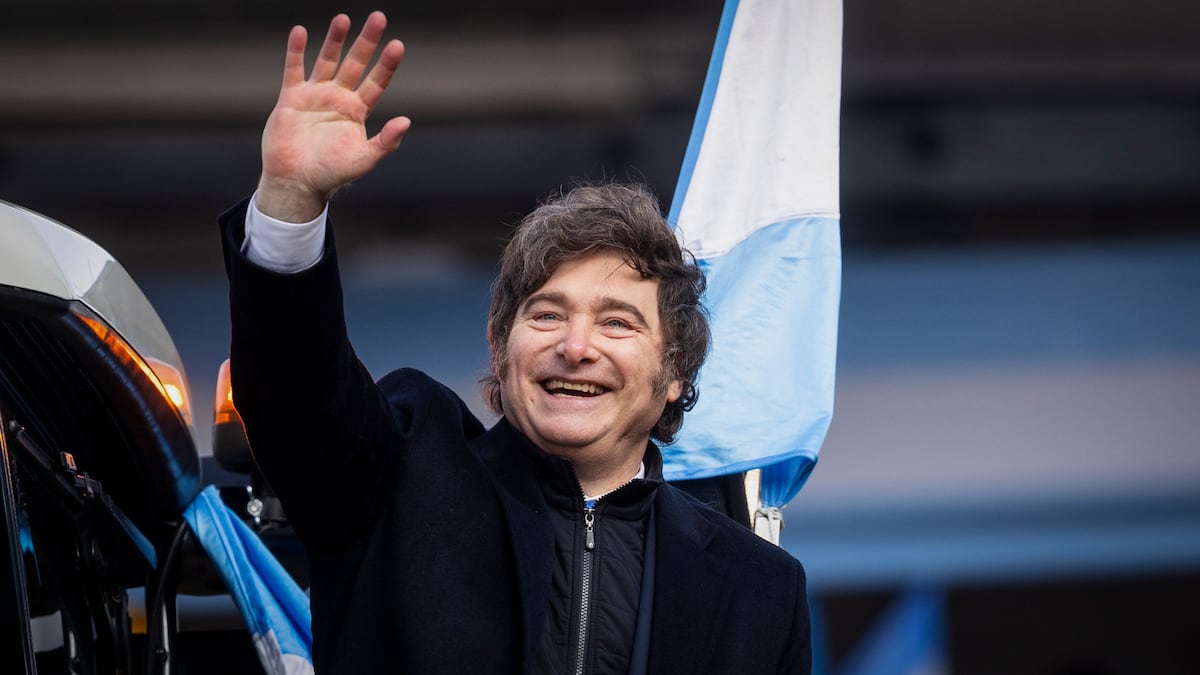 US announces it will do whatever is necessary to support Argentina'