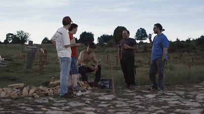 A group of movie fans enjoy a beer at Sad Hill cemetery.