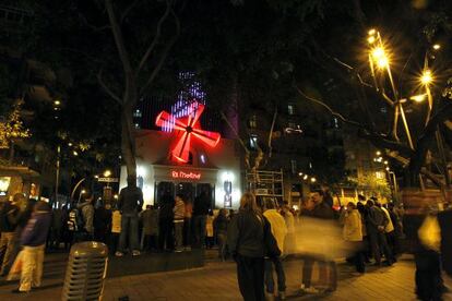 La sala El Molino reabrió hace tres años en el Paral·lel barcelonés