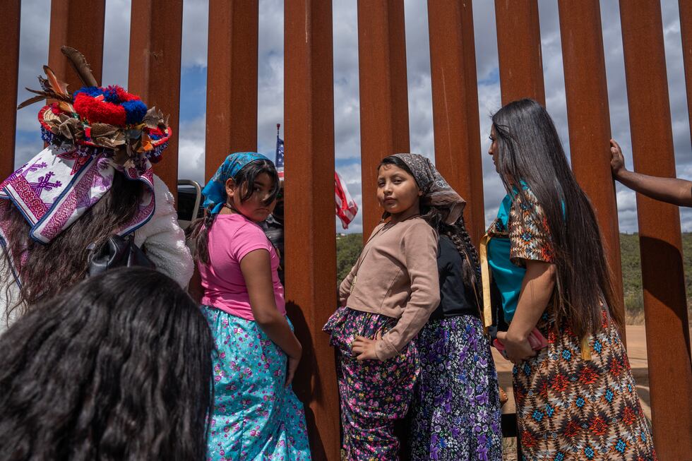 The US border wall is encroaching on Kumiai sacred territory | Fotos ...
