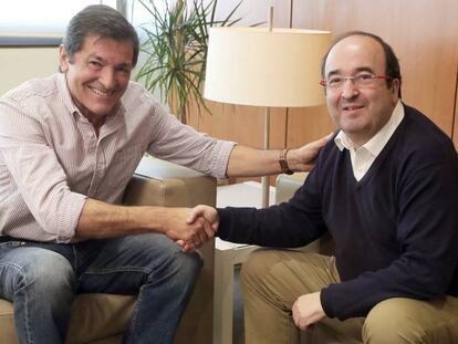 Javier Fernández i Miquel Iceta, aquest dilluns, a Ferraz.