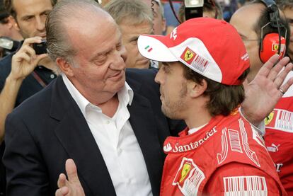 El Rey ha deseado a Alonso suerte antes de la carrera