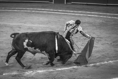 Joselito Adame, en un pase.