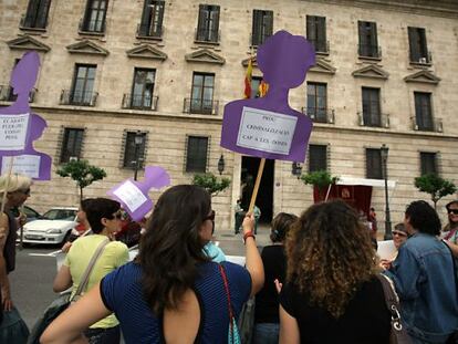 El cambio preocupa a las organizaciones de mujeres.