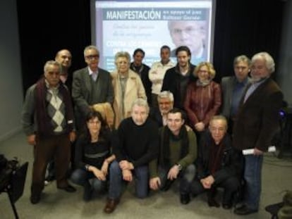 Los convocantes de la manifestación en apoyo a Garzón.