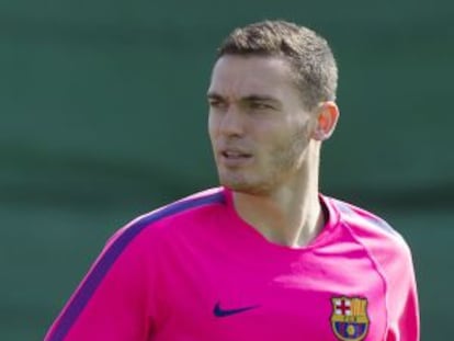 Vermaelen, durante un entrenamiento de esta semana.