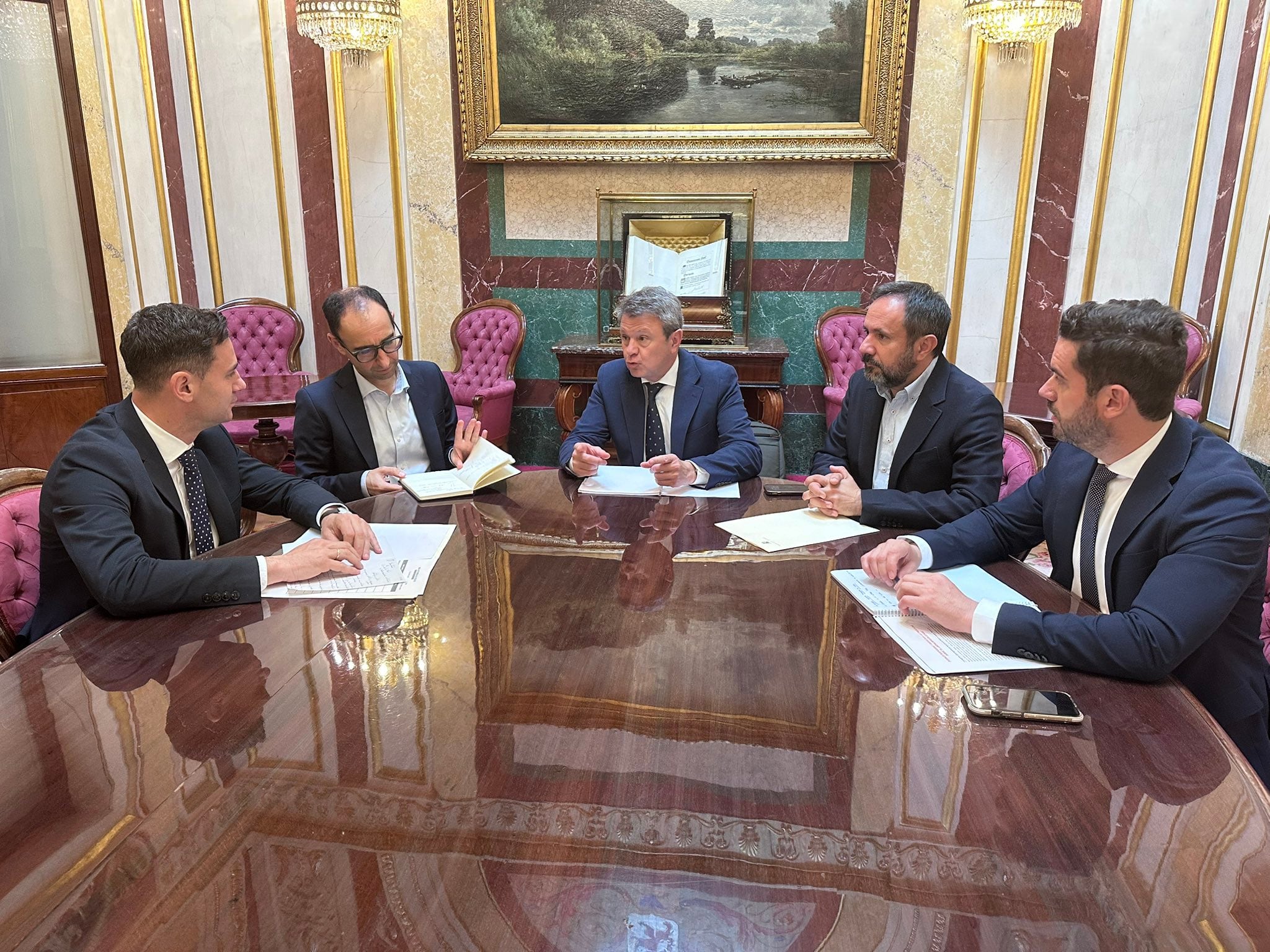 Transportes busca encaje económico y social a la recuperación de la Ruta ferroviaria de la Plata