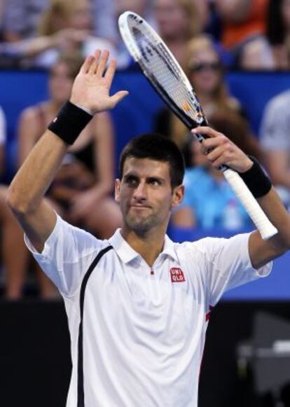 Djokovic celebra la victoria sobre Tommy Haas.