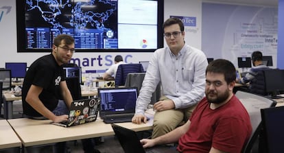 Borja Mart&iacute;nez, H&eacute;ctor Cuesta y Juan Carlos Pedroche en InnoTec.