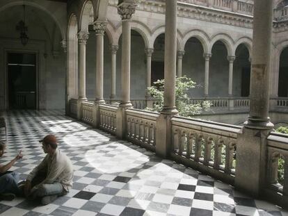 Patio de la Universidad de Barcelona.