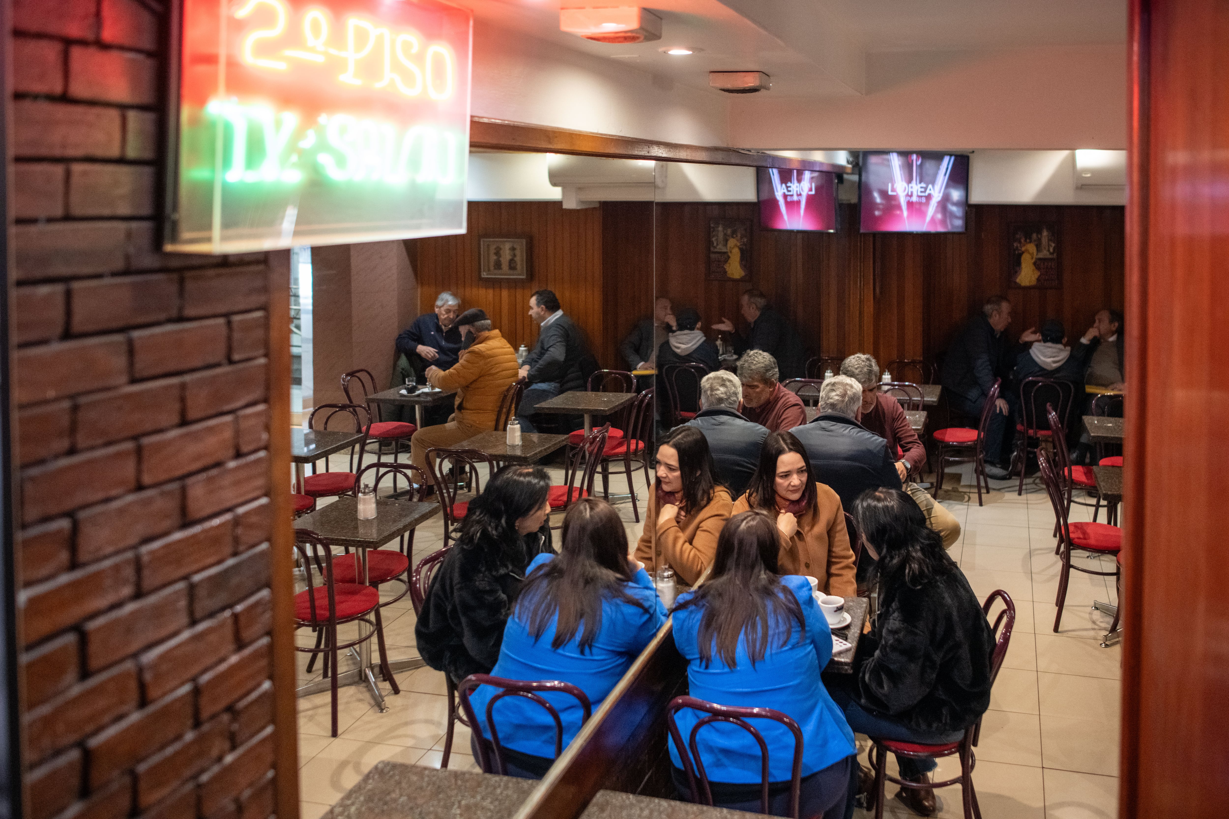 Cafetetia Copacabana, en el centro De Santiago (Chile), este jueves.