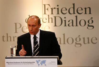 Vladímir Putin, durante su discurso en la Conferencia de Seguridad de Múnich, el 10 de febrero de 2007.