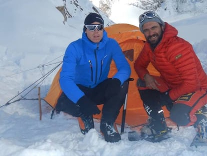 Tom Ballard (esq.) e Daniele Nardi, na montanha Nanga Parbat.