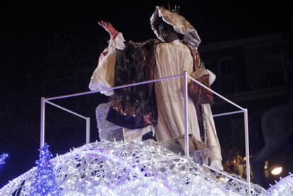 El rey Baltasar, durante la cabalgata de 2011 en Madrid.