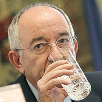 El gobernador del Banco de España, Miguel Angel Fernández Ordóñez