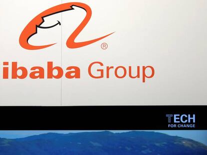 Logotipo de Alibaba en una feria en Par&iacute;s. 