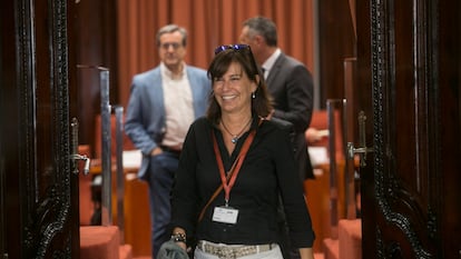 Victoria Álvarez en el Parlament en 2017.