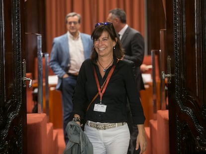 Victoria Álvarez en el Parlament en 2017.