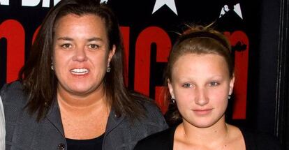 Rosie O'Donnell junto a su hija el pasado abril.