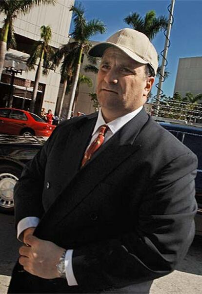 Jack Abramoff, a su llegada a la Corte Federal de Miami ayer.