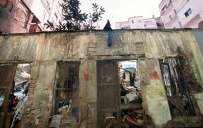 Uno de los solares de la calle de Chella, situada en el barrio de Russafa de Valencia.