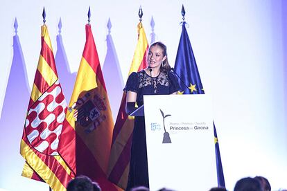 La Princesa Leonor interviene durante la entrega de los XV Premios Fundación Princesa de Girona, en el Palacio de Congresos Costa Brava.