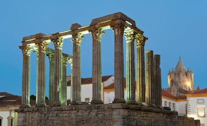 El templo romano de Évora, popularmente atribuido a la diosa Diana, declarado patrimonio mundial.
