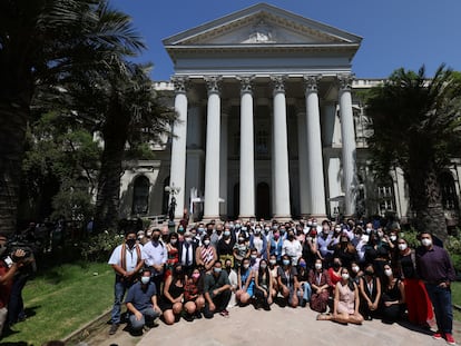 Los integrantes de la Convención Constituyente chilena en una foto de familia, el 15 de febrero pasado.