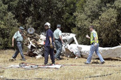 Estado en el que quedó la avioneta accidentada.